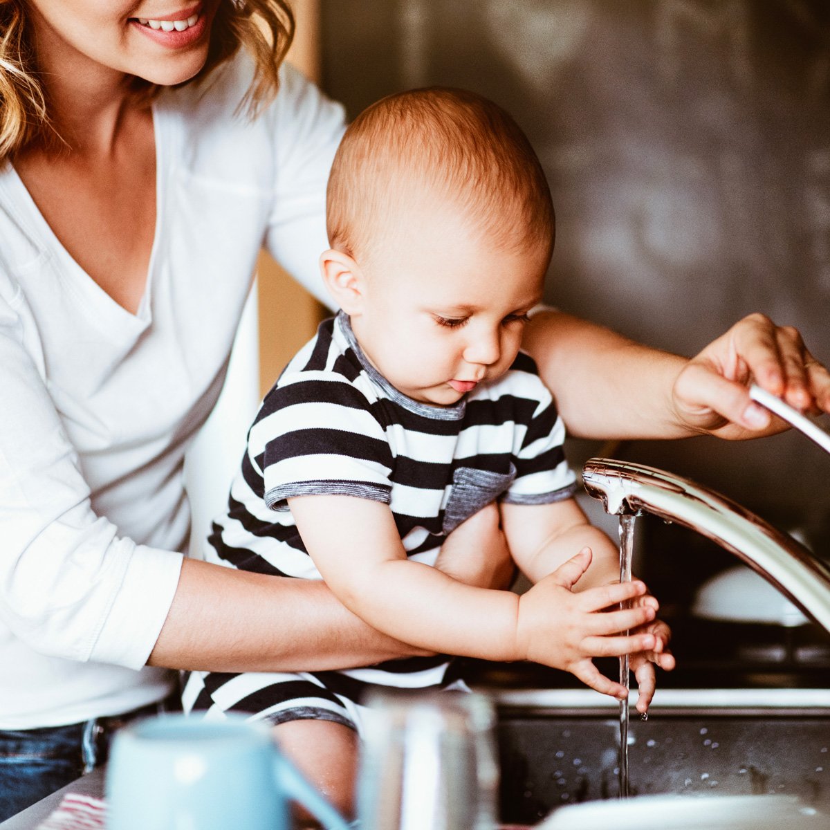 Bain de bébé : comment adopter les bons gestes ? 